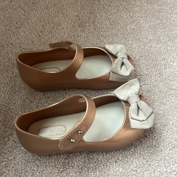 Mini Melissa shoes - Picture 2 of 4